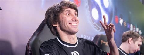 Dendi got "kicked" from his own team | Tips.GG