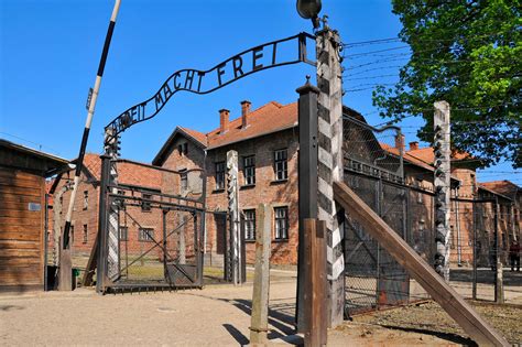 Visitez le camp de concentration d'Auschwitz-Birkenau