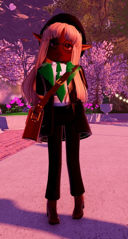 The Lone Slytherin | Aesthetic roblox royale high outfits, Royal high christmas outfits, Royal ...