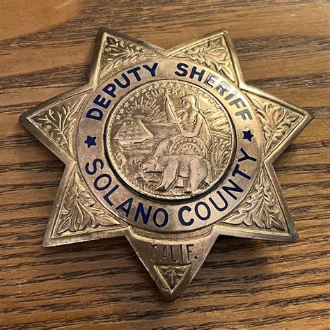 Collectors-Badges Auctions - Solano County California Deputy Sheriff Badge