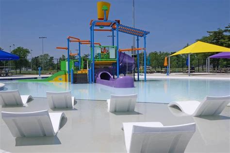 Blanchette Aquatic Facility | Saint Charles, MO 63301