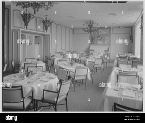 Fred harvey restaurant Black and White Stock Photos & Images - Alamy