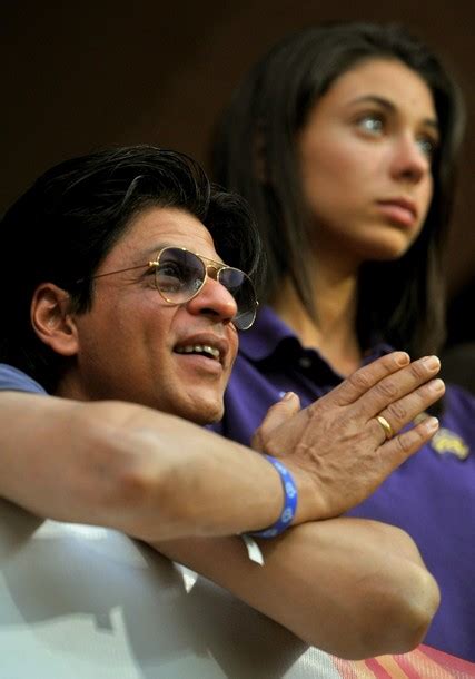 Bollywood Diary: Shah Rukh Khan @ an IPL game