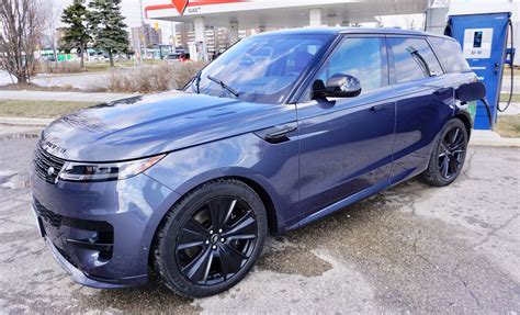 Review: Range Rover Sport PHEV delivers best-of-all-worlds blend of ...