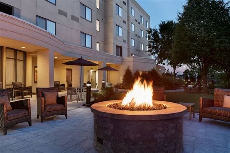 COURTYARD BY MARRIOTT® LANCASTER - Lancaster PA 1931 Hospitality 17601