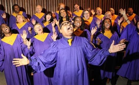 Gospel choir director says making music 'soothes the heart' | CBC News