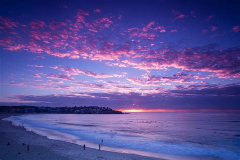 Morning Burst #bondi #sunrise #photography #sunsplashphotography # ...