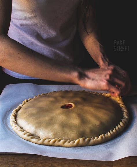 Empanada gallega, Galician pie - Bake-Street.com