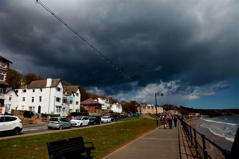 Filey Folk Festival 2016 | Storm Clouds gathering over Filey… | Flickr