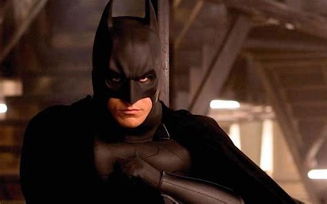 Creepy Behind The Scenes Footage From 'Batman Begins' Goes Viral