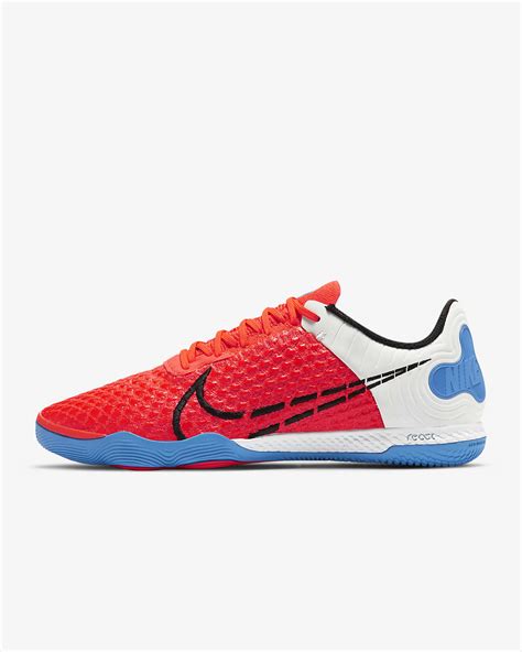 Nike React Gato Indoor/Court Soccer Shoe. Nike.com