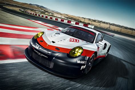 Porsche Unveils The New 911 RSR For Le Mans - Autofreaks.com