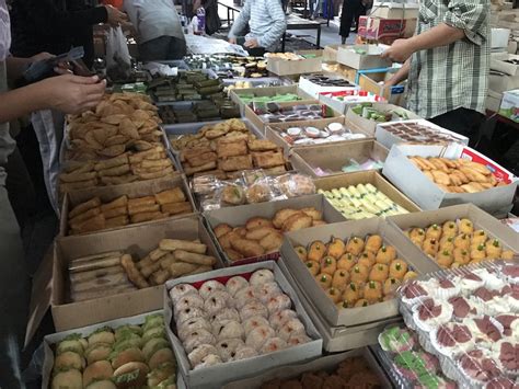 Pasar Kue Subuh - Jakarta’s famous Jajanan Pasar Market — A Journey Bespoke