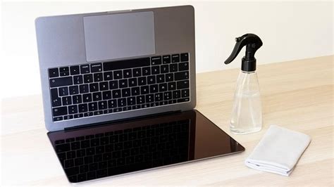 How to clean the screen of your Apple computer