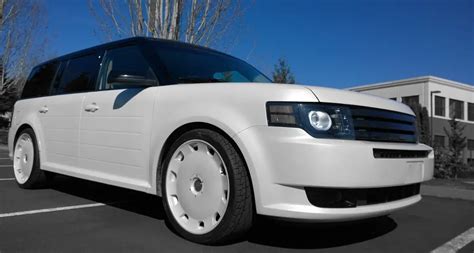 Ford Flex custom wheels TSW Holstens 22x9.0, ET +35, tire size / R22 ...