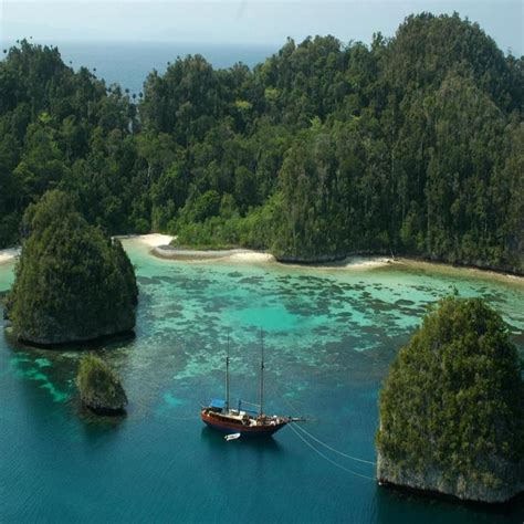 Lake Toba, North Sumatra, World's Largest Caldera Lake & the Site of the Toba Supervolcano that ...