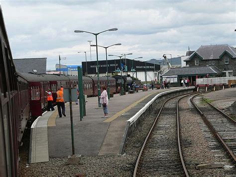 Mallaig railway station - Mallaig