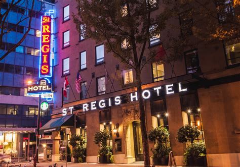 St. Regis Hotel: A Luxury Boutique Experience in the Heart of Vancouver
