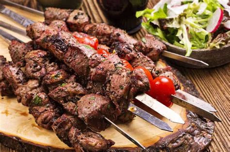 Marinated Greek Lamb Souvlaki recipe (Skewers) with Pita and Tzatziki