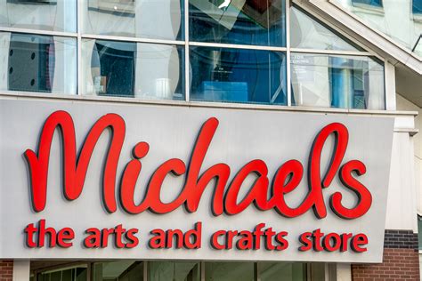 Crafty hands or "Michaels" | Canadian Shopping Guide