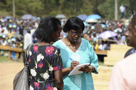 Meeting with residents of Muhanga District- Ndiza, 17 July… | Flickr