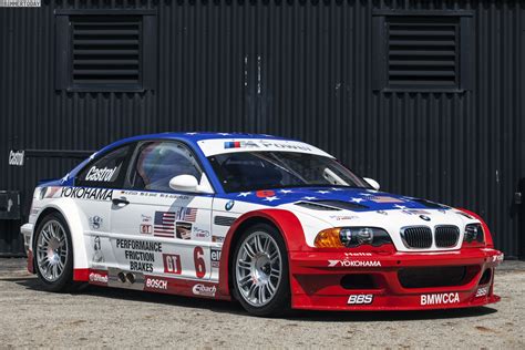 BMW M3 GTR Street: E46 mit V8 bei Legends of the Autobahn