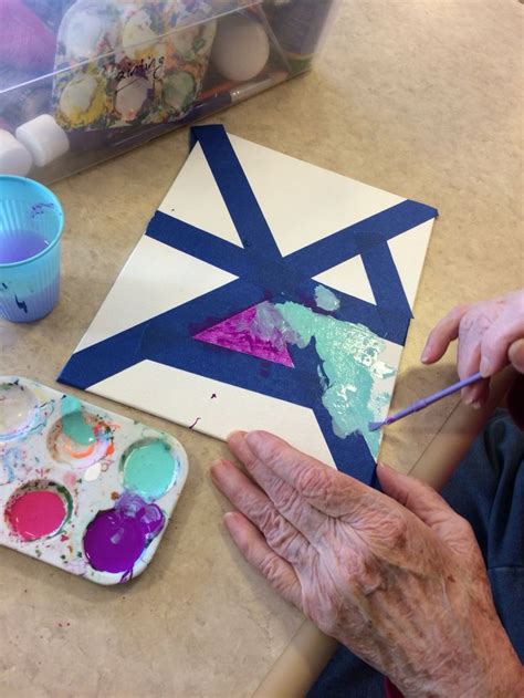 Dementia activities crafts, Art therapy activities, Elderly activities