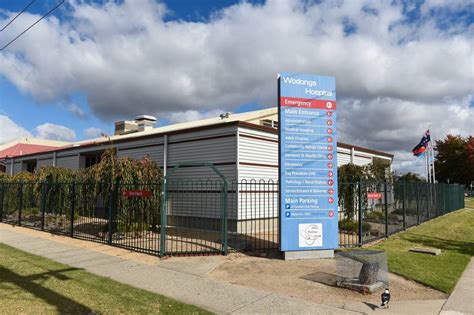 Wodonga hospital has been affected by an 'unexpected' power outage ...