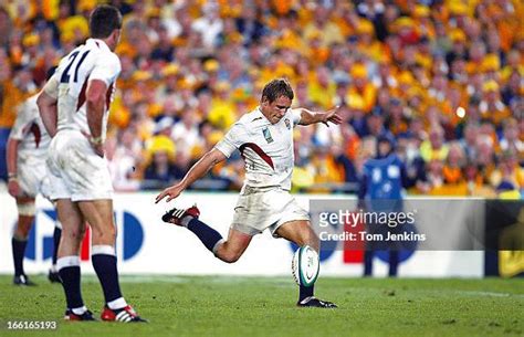 40 Jonny Wilkinson Drop Goal 2003 Photos & High Res Pictures - Getty Images