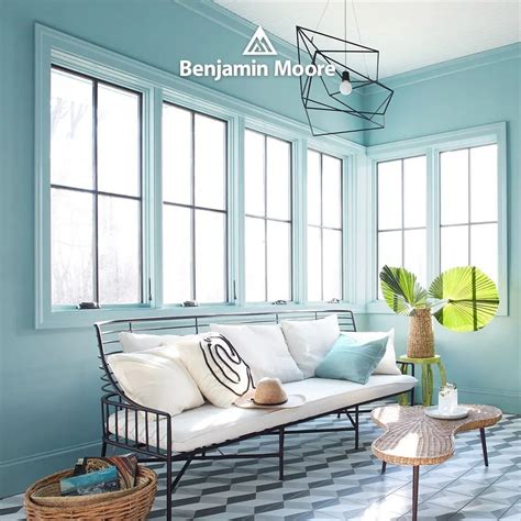 Benjamin Moore Aura Interior Paint Review