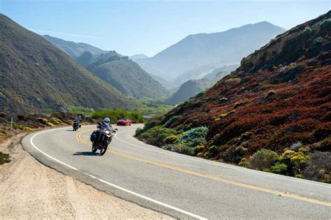 7 Exhilarating Motorcycle Road Trips Around the U.S.