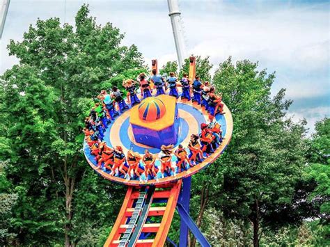 Best Water & Amusement Park for Families | Lake Compounce