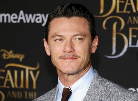 10 Best Luke Evans Movies (He did that?)