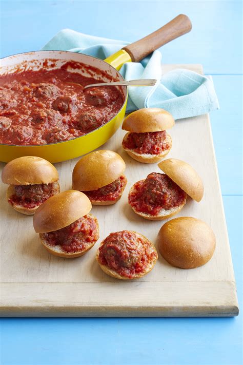 Best Sloppy Joe Sliders Recipe - How to Make Sloppy Joe Sliders