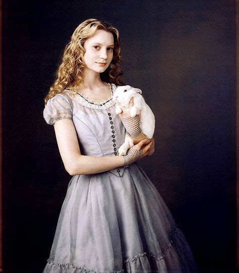 Alice Kingsleigh | Alice in wonderland characters, Colleen atwood, Alice costume