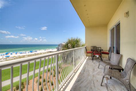 Beach Retreat #308 | 2 Bedroom Vacation Condos on the Beach in Destin, Pets OK | Destin FL Rentals