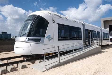 CRRC Presents 'Explosion-Proof' Trains for Tel Aviv | Railway-News