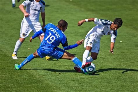 Facebook shoots for goal in deal with MLS to live-stream soccer games