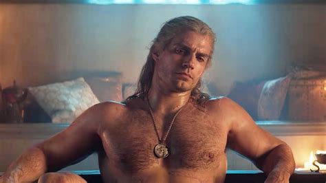 The Witcher Netflix series showrunner and Henry Cavill talk Bathtub ...