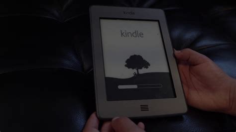 Amazon Kindle Reset, Frozen screen, problems. Easy FIX! - YouTube