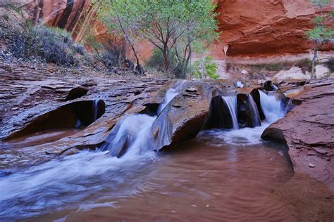 Coyote Gulch via Hurricane Wash