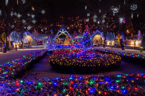 Christmas Light Display at the National Shrine of Our Lady of La Salette Attleboro | Robert ...