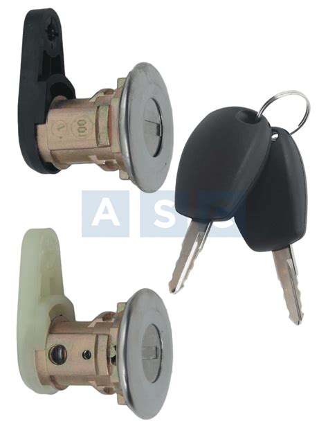 DOOR LOCK SET NISSAN NP200 | Accessories Spares Centre