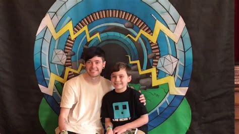 I MET DANTDM!!! - YouTube