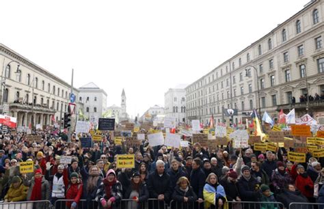 Hundreds of thousands in Germany protest against AfD | Al Mayadeen English