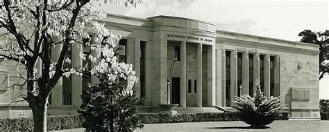 Canberra house | Inter-war art deco architecture