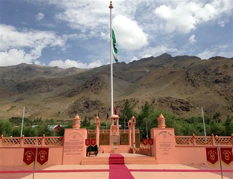 Kargil War Memorial | Honouring our War Heroes - Travel Twosome