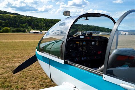 "Airplane Cockpit" Images – Browse 156 Stock Photos, Vectors, and Video ...