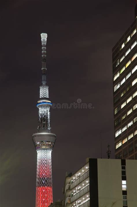 Tokyo Skytree at night. editorial photo. Image of towers - 265919081