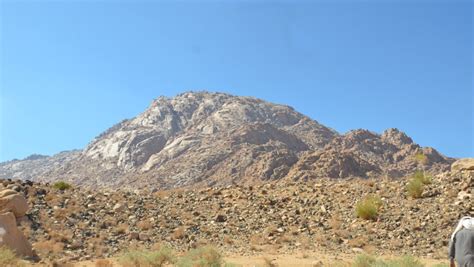 Day Tour to Jabal Al Lawz from Tabuk